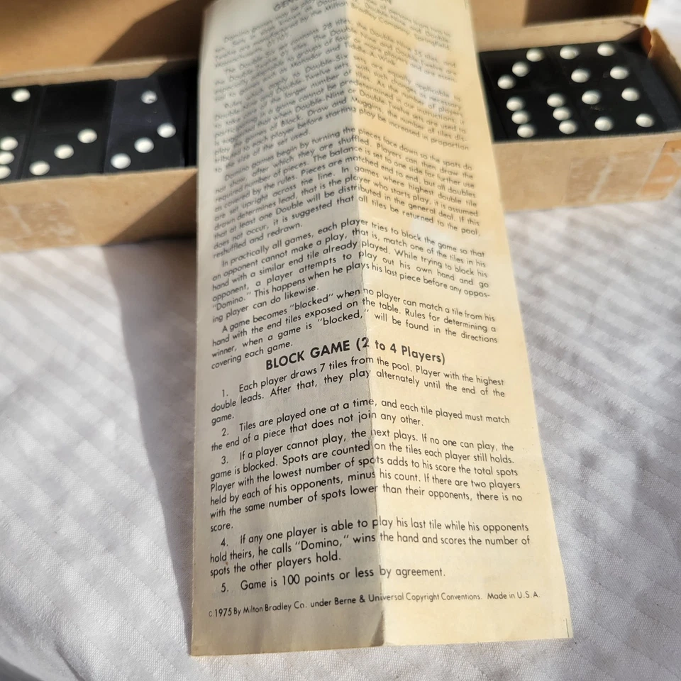 Milton Bradley 1970 Dragon Dominoes Double Six w/orig. Instructions 28 Pc #4130  - Image 3 of 4