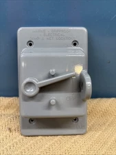 TayMac PTC100GY Outdoor 1-Gang Plastic Toggle Cover Weatherproof Wet Location