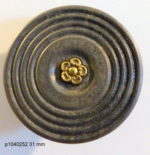 Large ANTIQUE BUTTON 3.1 cm