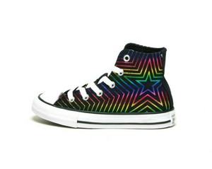 white converse juniors