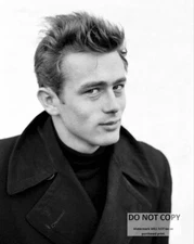 JAMES DEAN ICONIC ACTOR - 8X10 PHOTO (AA-307)