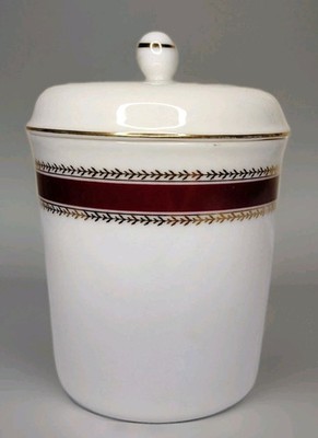 Bill Blass Covered Cup