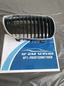 BMW 1ER E87 Kühlergrill Niere Vorne Rechts 71286149