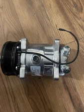 A/C Compressor Part WN-82016158 for TM / TV New Holland and Case IH MXM Tractors