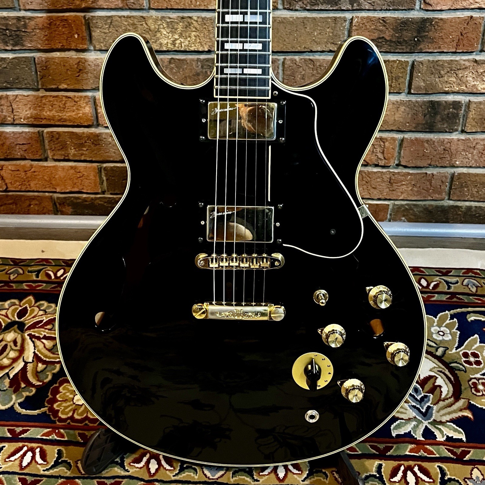 1985 Yamaha Japan SA2100 with Buscarino Humbuckers