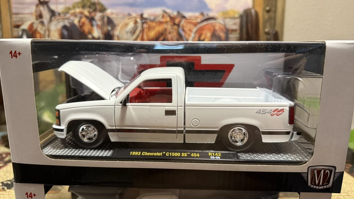 1/24 シボレー　C1500 ステップサイド　ミニカー 1/24 シボレー C1500 ステップサイド ミニカー 1:24 M2 Machines