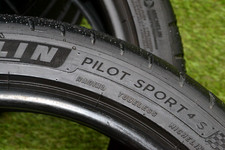 car tyres 4 x Michelin Pilot Sport 4S - 235/40/ZR18
