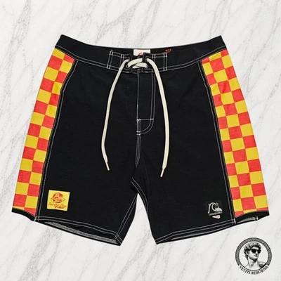 Quiksilver X Stranger Things Short de bain Surfer Pizza Boy Noir Boxer Taille 31 - Photo 1/4