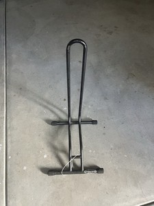 Sturdy Bike Stand (used)