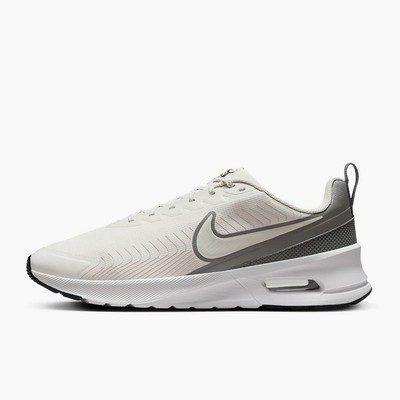 Nike Unisex Schuhe Air Max Nuaxis WTR - 002 (Light Bone/Flat Pewter/Light Iron)