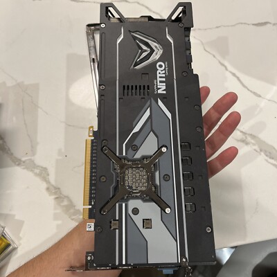 SAPPHIRE NITRO+ Radeon RX Vega 64 8GB HBM2 PCI Express 3.0