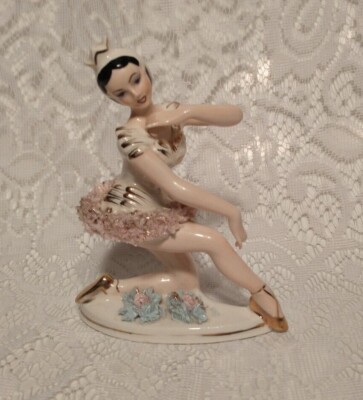 Vintage Ballerina Porcelain Figurine Shabby Rose St Clair Japan tbljr1 |  eBay