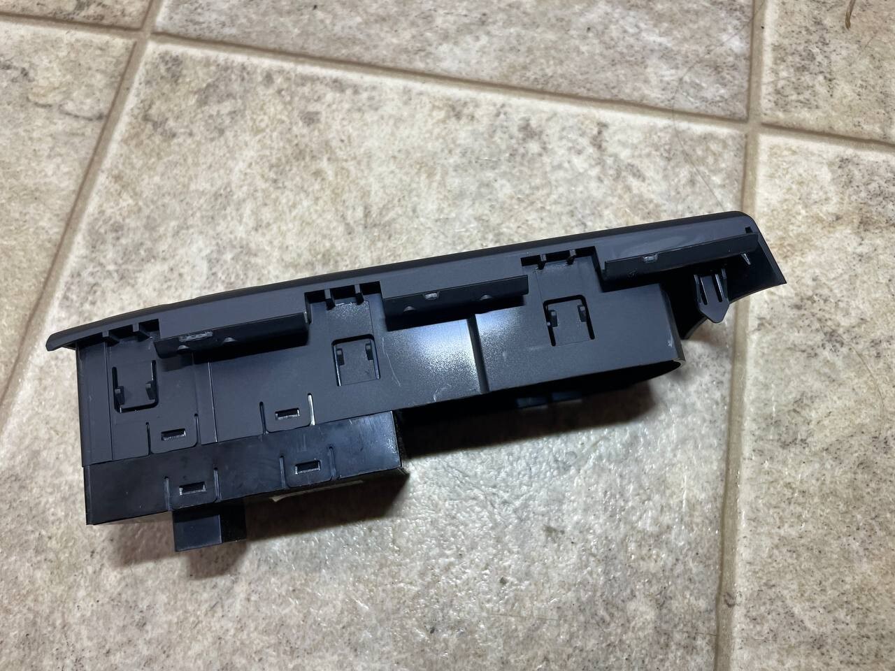 KIA SOUL DASH DASHBOARD DIMMER & TRACTION CONTROL SWITCH & BEZEL OEM