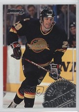 1994-95 Donruss Gino Odjick #241 9h3