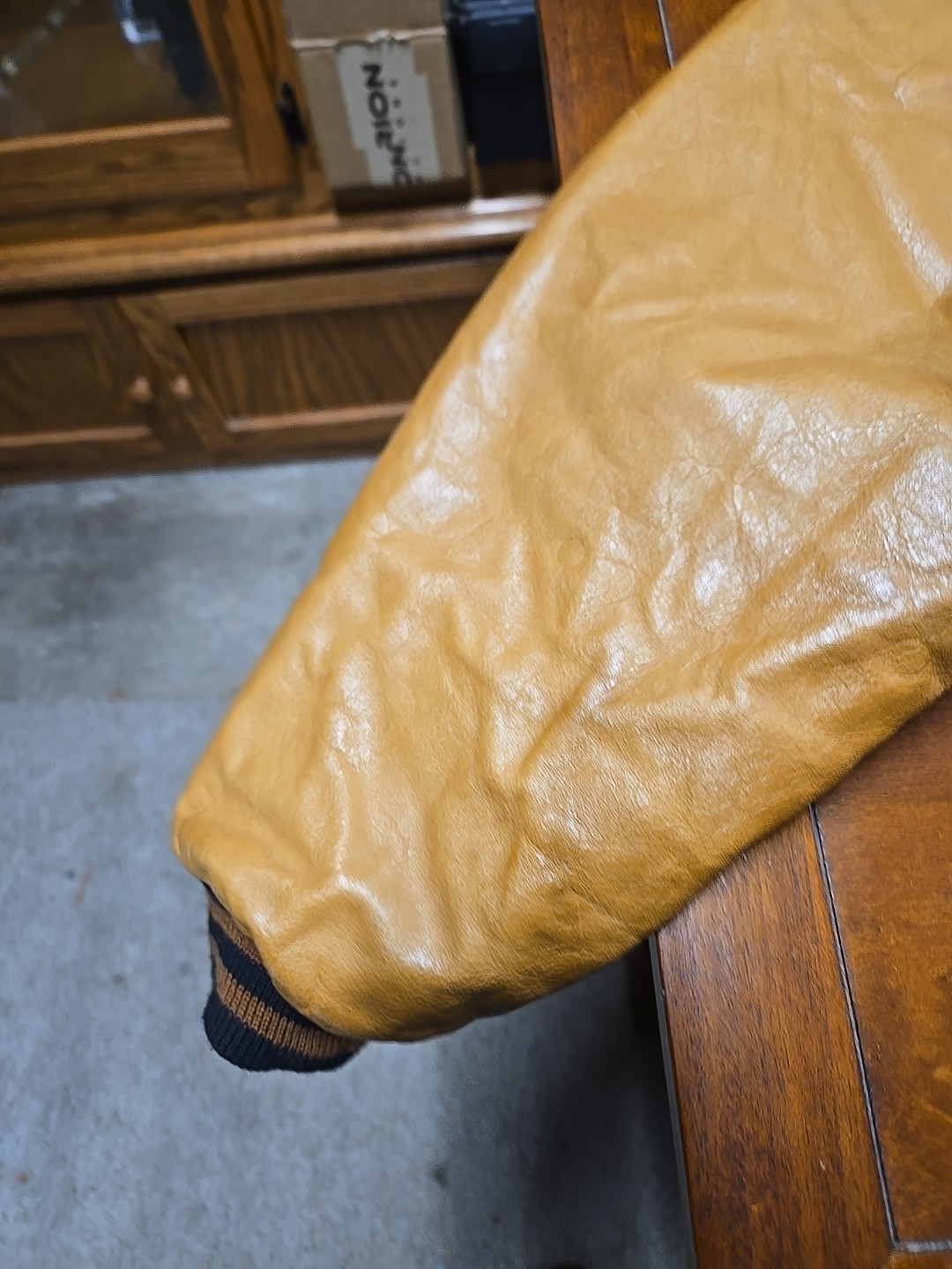 golden bear wool jacket Large - image 8