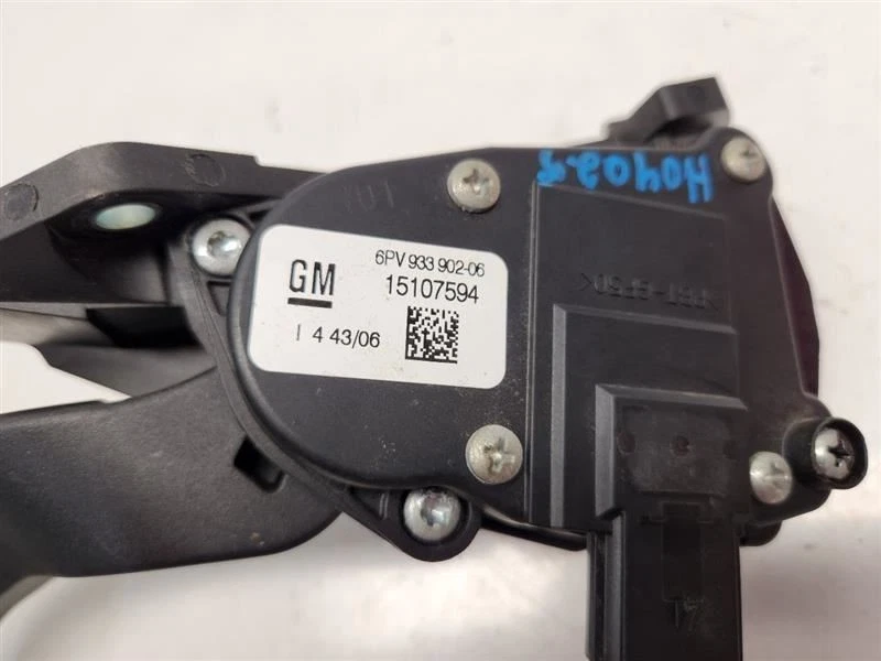 Chevrolet Silverado 2500 2007 (8,1 L/AT) pedal acelerador DBW/conducción por cable Foto 4 de 4