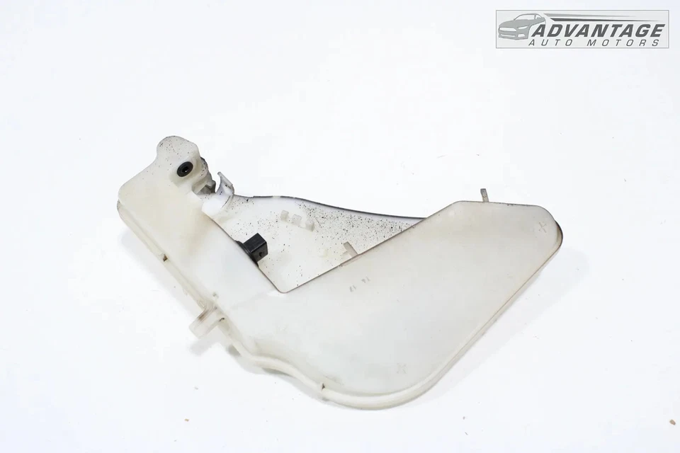 2012-2018 AUDI A6 QUATTRO C7 WINDSHIELD WIPER WASHER RESERVOIR BOTTLE TANK OEM - Image 3 of 4