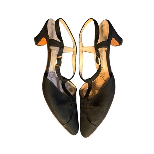 Vintage Florsheim Thayer McNeil Womens Black Fabric Buckle Heels Size 8.5 3A - Picture 10 of 10