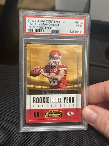 Patrick Mahomes ROOKIE CARD!  MINT GRADE! Panini Contenders PSA9 🔥