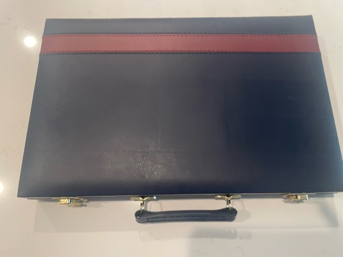 Vintage Backgammon Set with Blue Cloth and Blue Vinyl Case - 15x9 Inches. - Picture 8 of 8