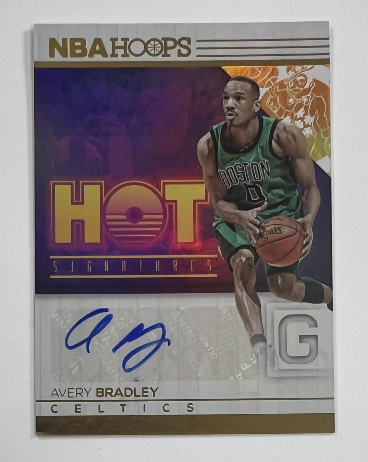 2016-1 Panini NBA Hoops #35 Avery Bradley Hot Signatures Auto Card AR163