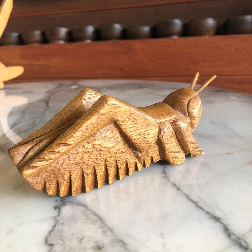 Large Hand-Crafted Cricket Wood Block / Rasp - Image 4 of 4