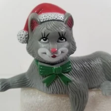 Christmas Cat Shelf Sitter Hong Kong Sun Hill Gray 1982 Vintage Santa Cap