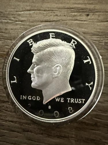 2008-S KENNEDY .9  SILVER HALF DOLLAR  ~GEM CAMEO PROOF    ~BEAUTIFUL COIN~