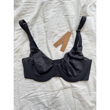 SKIMS Smoothing Intimates Full Coverage Bra O...