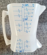 Vintage MCM Blue Westland Plastics Double Sided Measuring 1 & 2 Cup Wet Dry