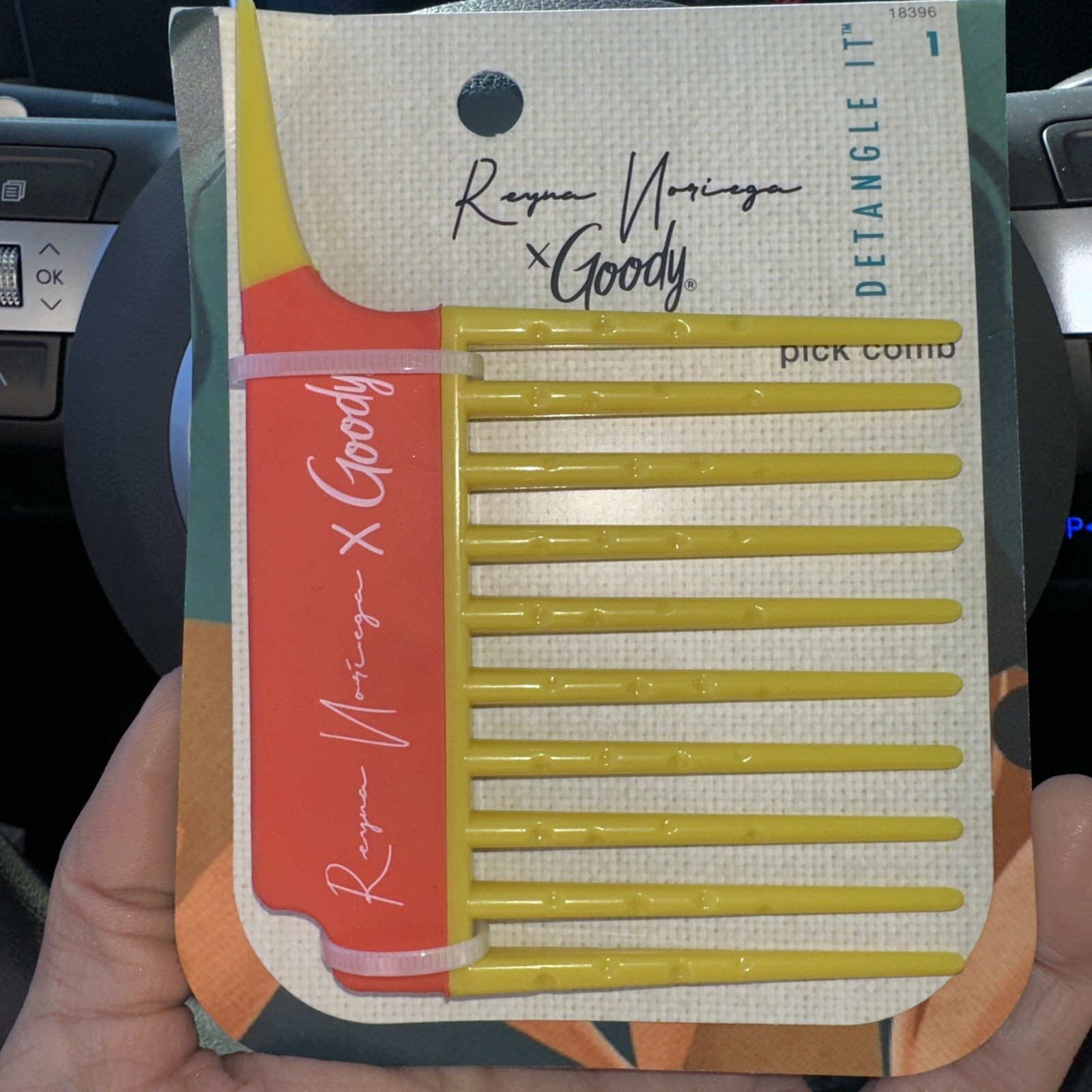 Goody X Reyna Noriega Ouchless De tangling Pick Comb ( Rare Yellow) New