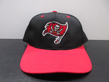 VINTAGE Tampa Bay Buccaneers Hat Cap Snap Back Football Sports Specialties Mens