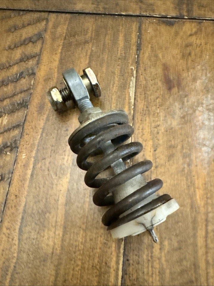 OEM BMW E30 Clutch Pedal Assembly Box Return Compression Spring 1151990 Read - Image 2 of 4