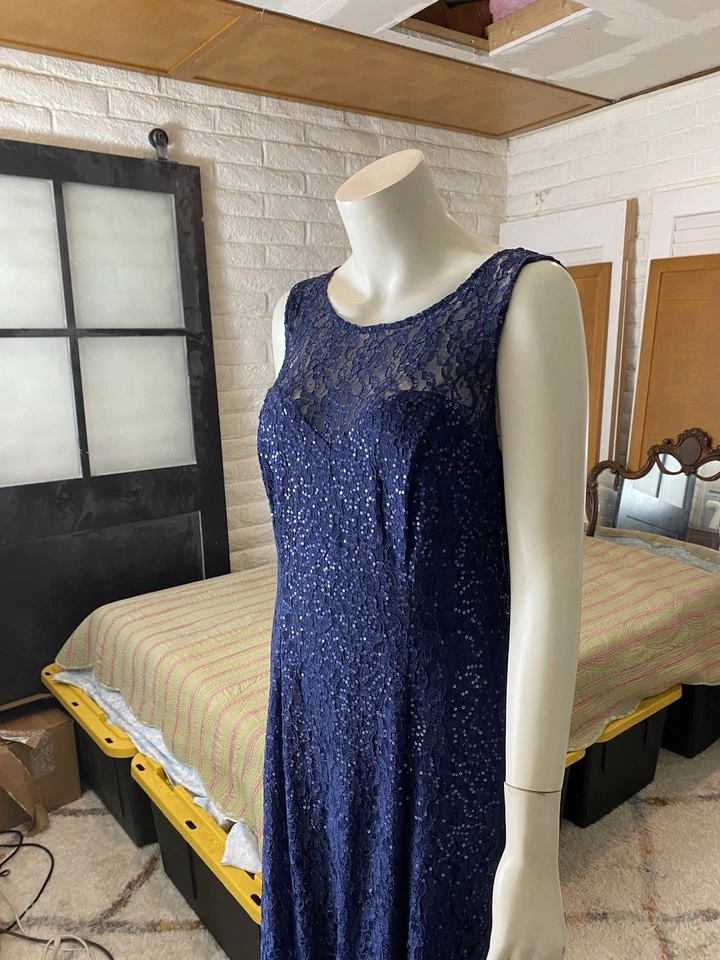 Precioso vestido de noche Ignite Evenings New York zafiro encaje y lentejuelas talla 14 Foto 3 de 4