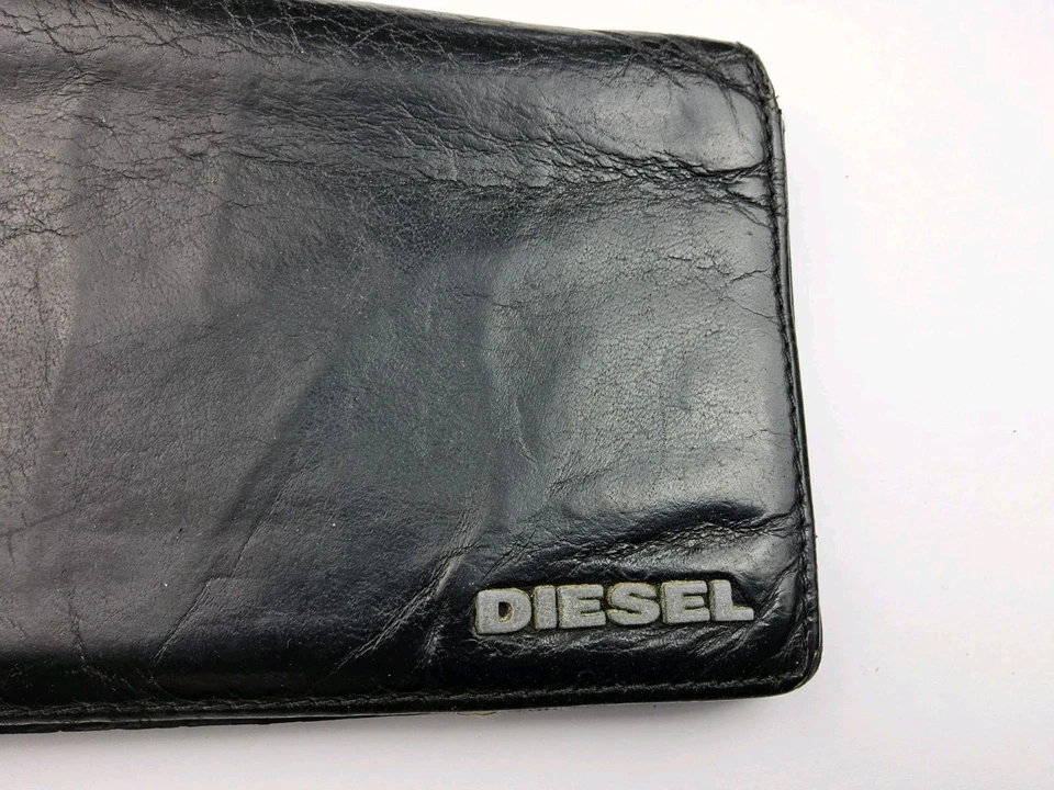 Cartera plegable de cuero Diesel tamaño completo Foto 3 de 4