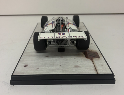 超貴重カルーセル１製　AARイーグル　1／１８　１９７３インディー５００ 中古品 Carousel 1 AAR Eagle 1972 Indianpolis 500 #6 Bobby Unser 1:18