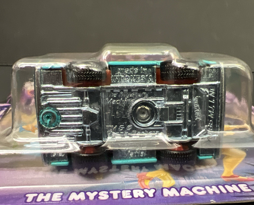 2025 Hot Wheels PREMIUM POP CULTURE SCOOBY-DOO! THE MYSTERY MACHINE ~ BOX SHIPS - Picture 8 of 8