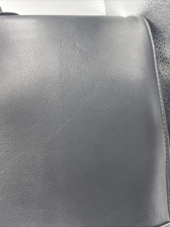 Kenneth Cole Bolso Mensajero de Cuero Equipaje/Maletín con Correa y Bolsa de Tocador Foto 2 de 4