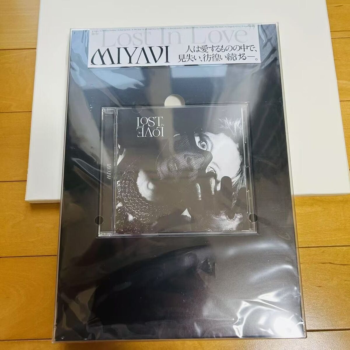 MIYAVI　Lost In Love CD+アートピース初回限定盤＋カード 楽天ブックス: Lost In Love (初回限定盤 CD＋豪華アートピース