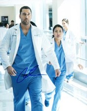 HOT SEXY RYAN EGGOLD SIGNED 8X10 PHOTO NEW AMSTERDAM AUTHENTIC AUTOGRAPH COA