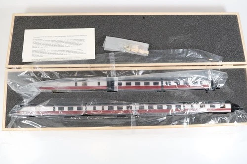 Weinert H0 Railcar VT 10.501 "Senator" 7 Pieces Finished Model Digital (DC) Original Packaging