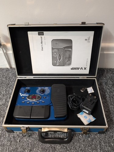Behringer X V-AMP Guitar Multi-Effects Processor With Power Supply And Case