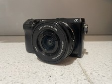 SONY Alpha NEX-7 F3.5-5.6 18-55mm Mirrorless Camera