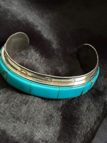 Vintage Native Amercian Navajo 925 turquoise  HEAVY cuff bracelet. 62.8 grams