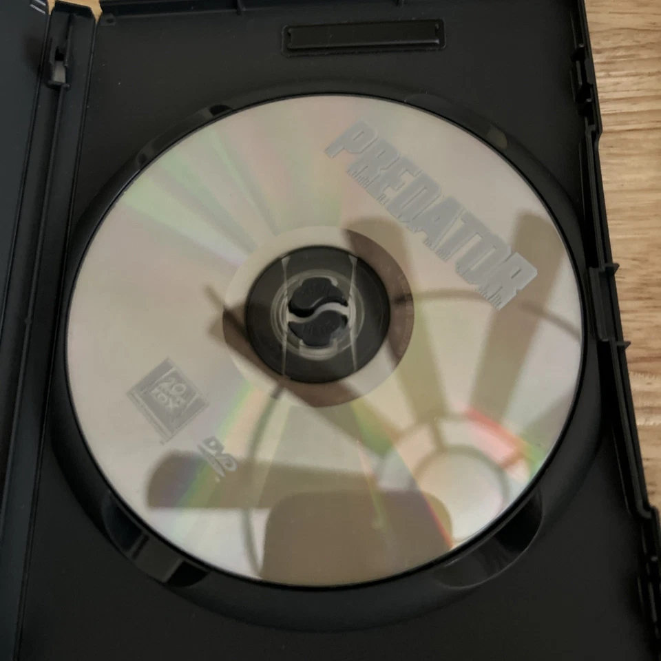 Predator & Alien vs Predator & Terminator 8 DVD Movie Collection - Authentic US - Image 3 of 4