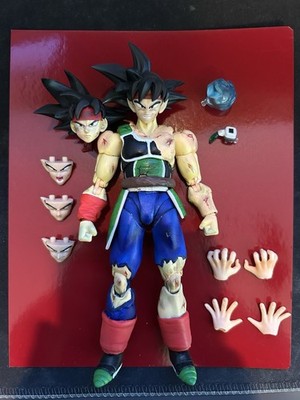 Bardock Custom Battle Damaged SH Figuarts Dragonball Z Figure