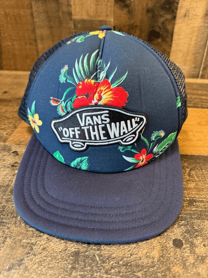 Sombrero Vans Off the Wall azul marino floral clásico parche sombrero camionero Foto 2 de 4