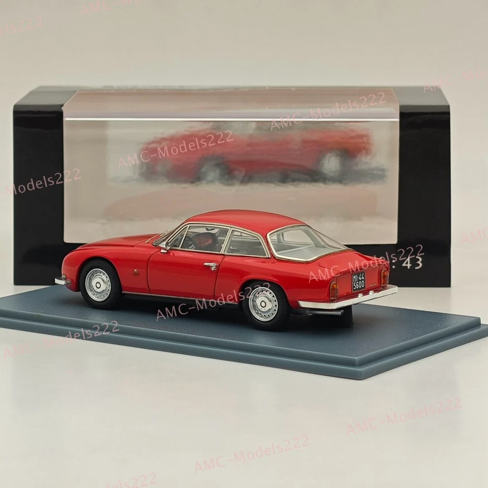 1/43 NEO SCALE MODELS Alfa Romeo 2600 SZ 1967 Resin Car Limited Collection Red - Image 4 of 4