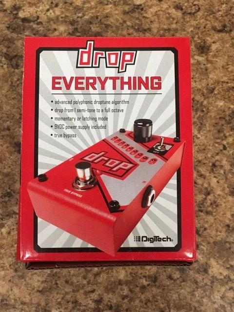 Nuevo pedal de afinación Digitech The Drop Polyphonic Drop Foto 2 de 2
