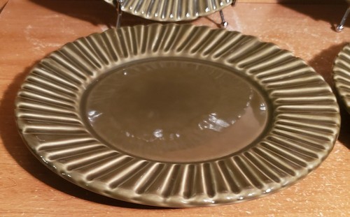 Pottery Barn DANA Speiseteller 4er Set, 10 1/4", grün Barbara Eigen, sehr gut - Bild 6 von 10